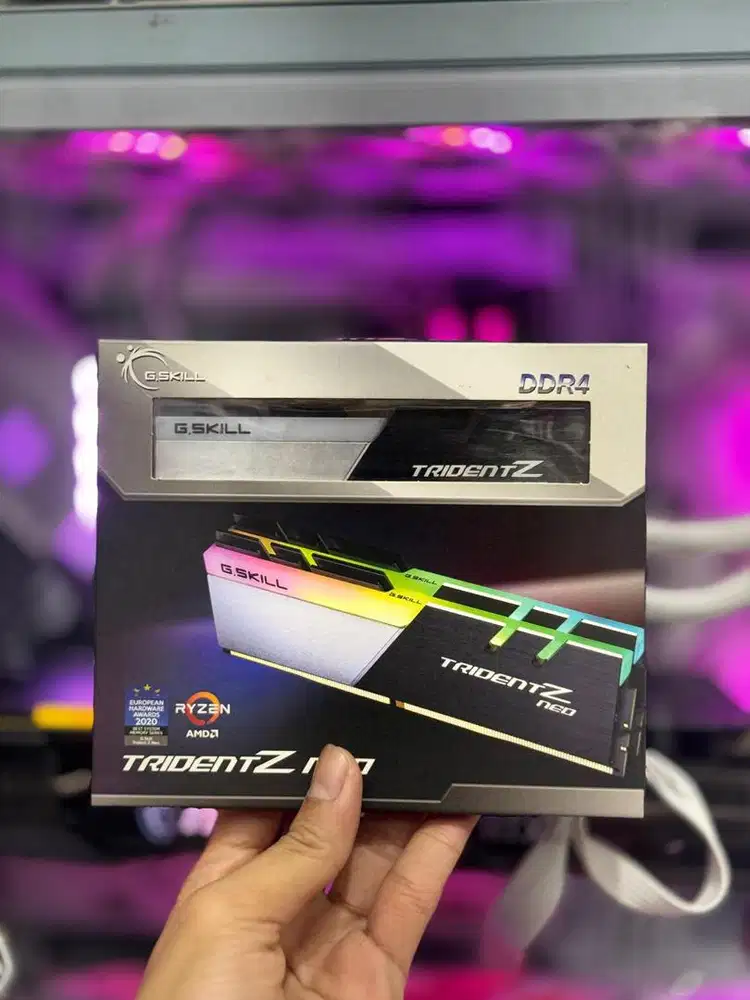 Ram Gskill Trident Z 16GB Kit 3200Mhz Ddr4 Argb Fullset Lifetime 1,3jt