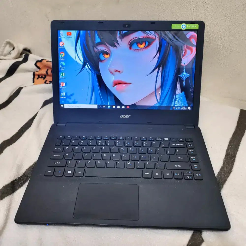 Laptop Acer Aspire ES1-420 Amd A4 Ram 4gb ssd 180gb Layar 14 inch