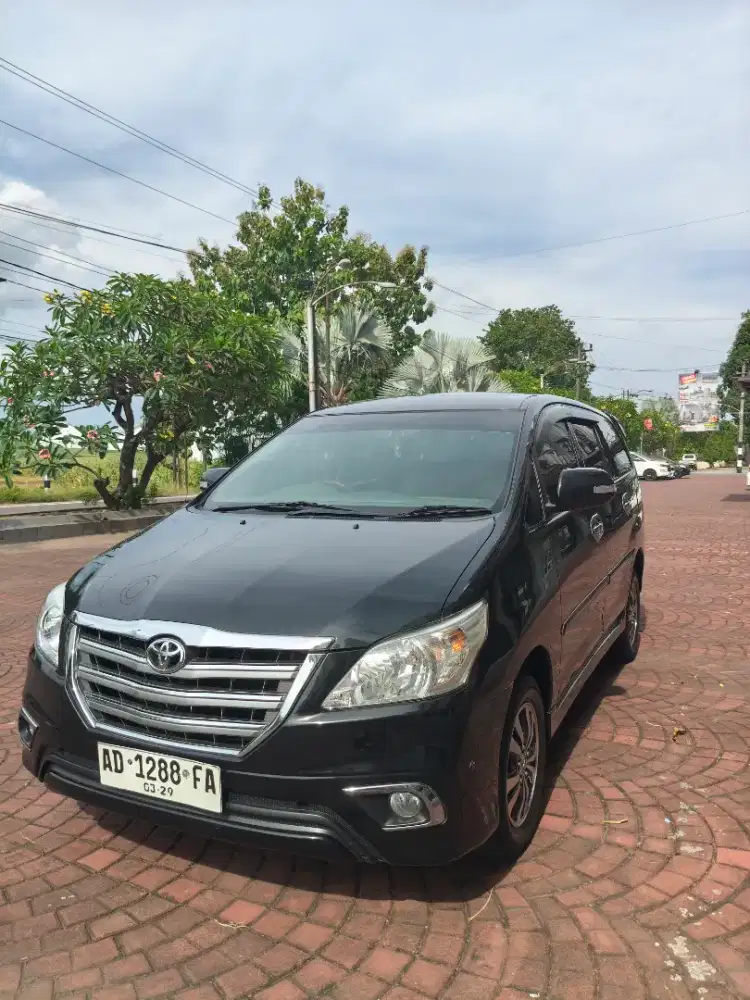 Innova V AT Diesel th 2014 Asli AD tangan pertama