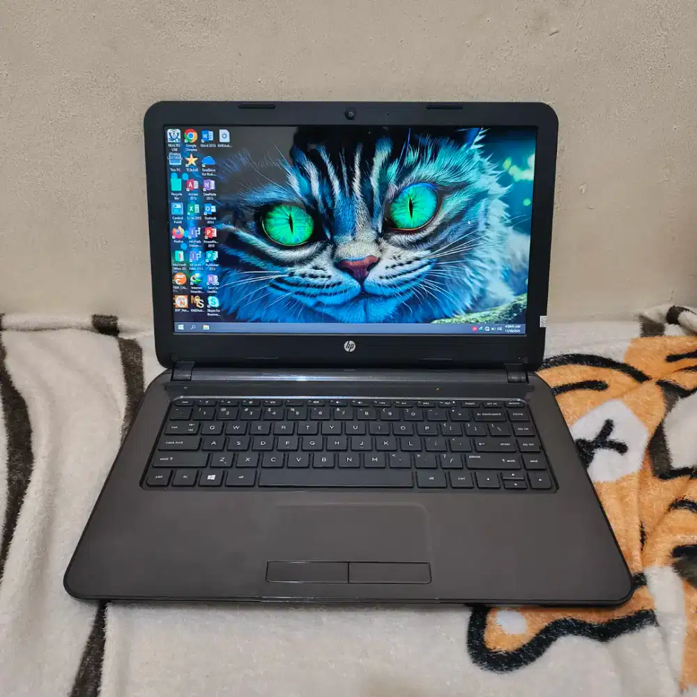 Laptop Hp 14-G102A ram 4gb hdd 320gb Layar 14 inch