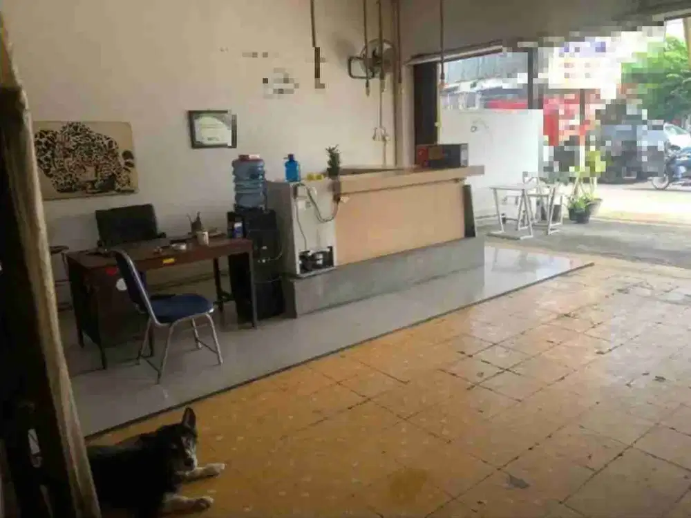 RUMAH  USAHA  DI JL RAYA MAJAPAHIT  PEDURUNGAN SEMARANG