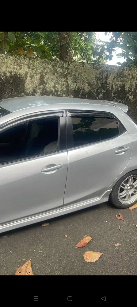 Mazda 2 2011 Bensin