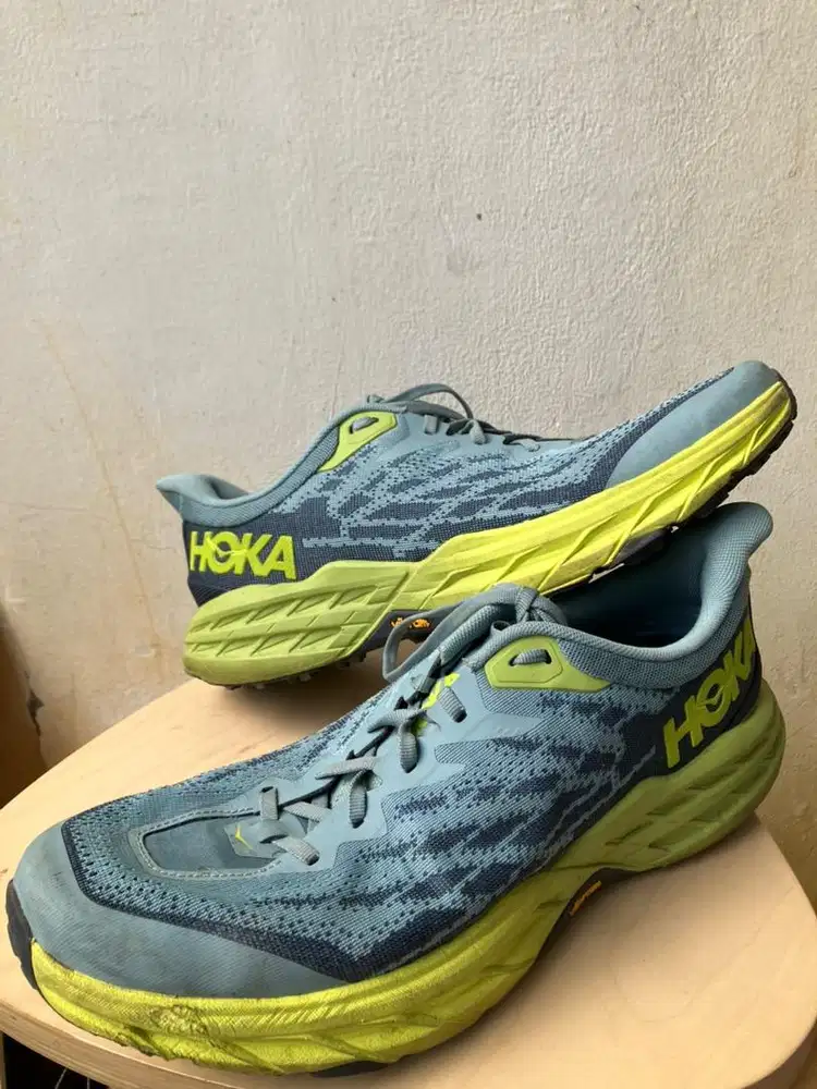 DIJUAL!! HOKA ONE ONE SPEEDGOAT 5 TRAIL RUN