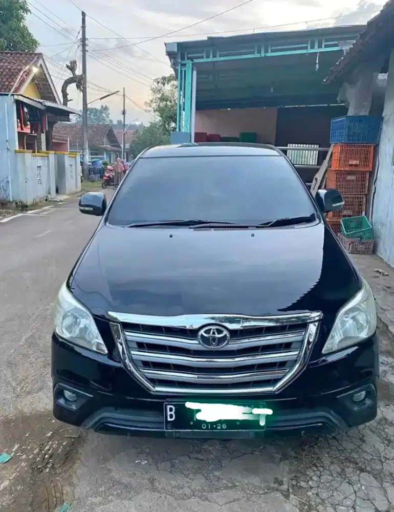 Innova G Luxury Diesel Matic 2014