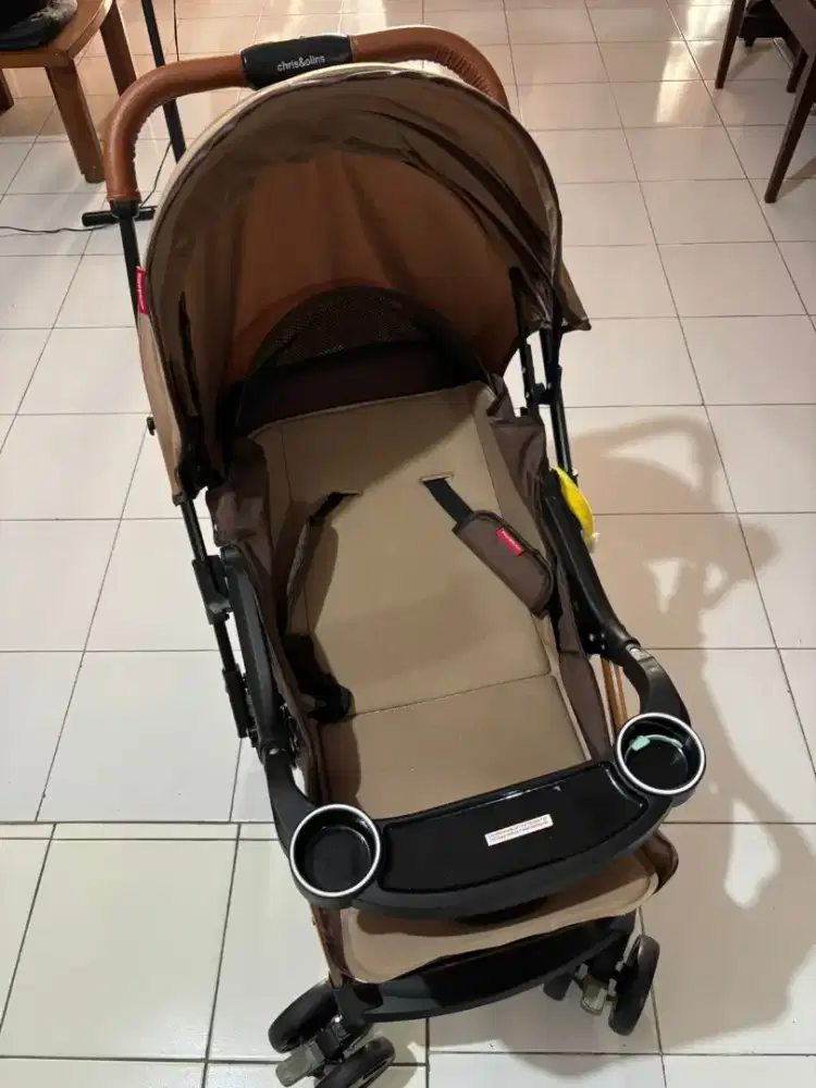 Stroller Chris Ol*ns A817