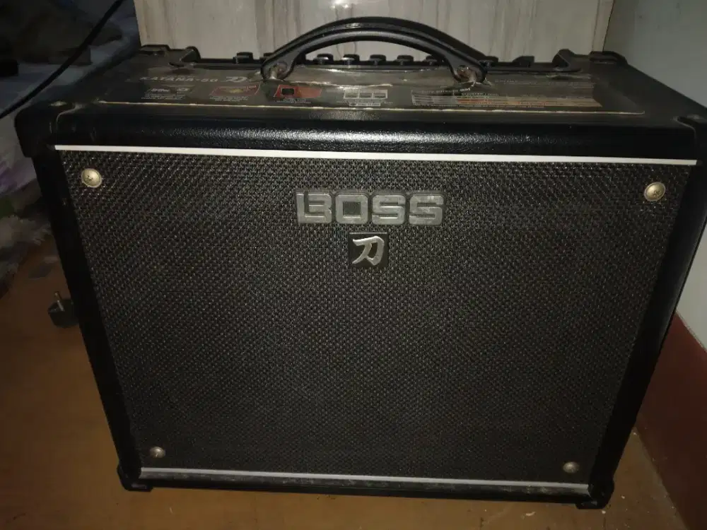 Ampli gitar boss katana 50