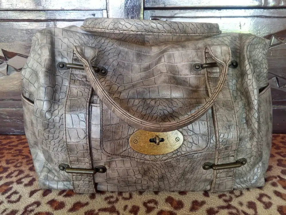Shoulder Bag motif croco