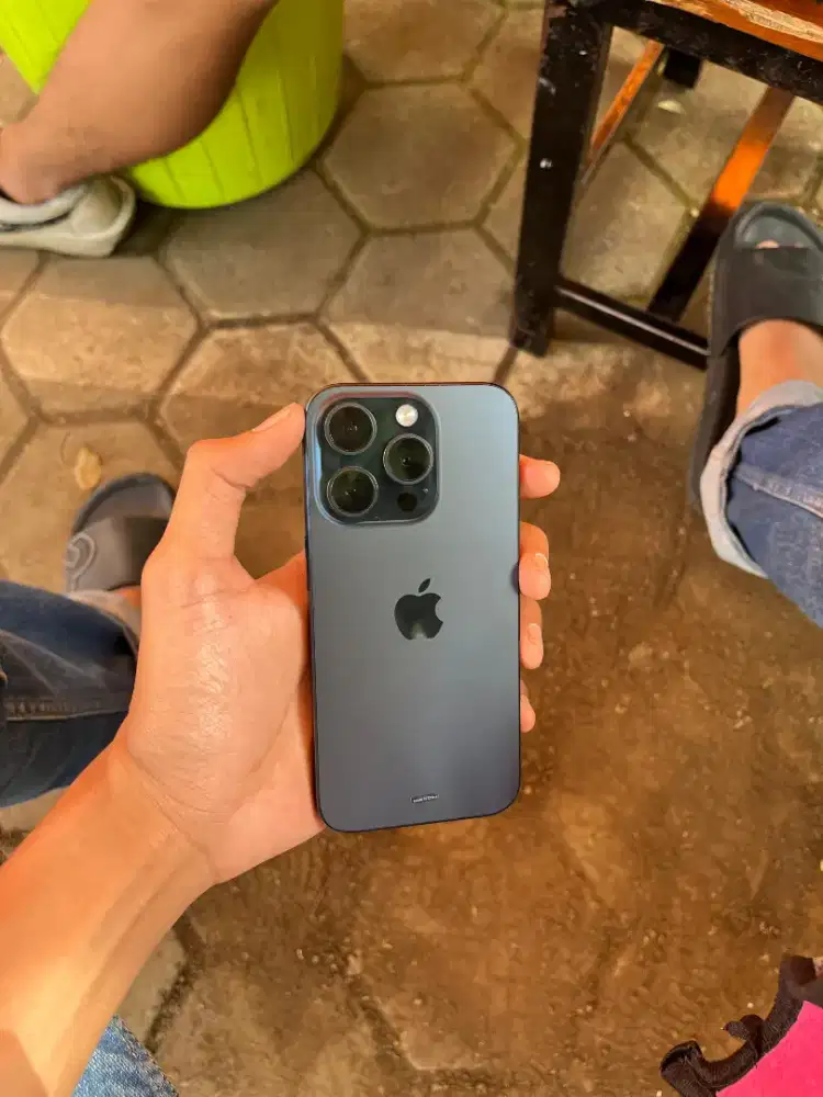 Iphone 15 pro 128gb iBox