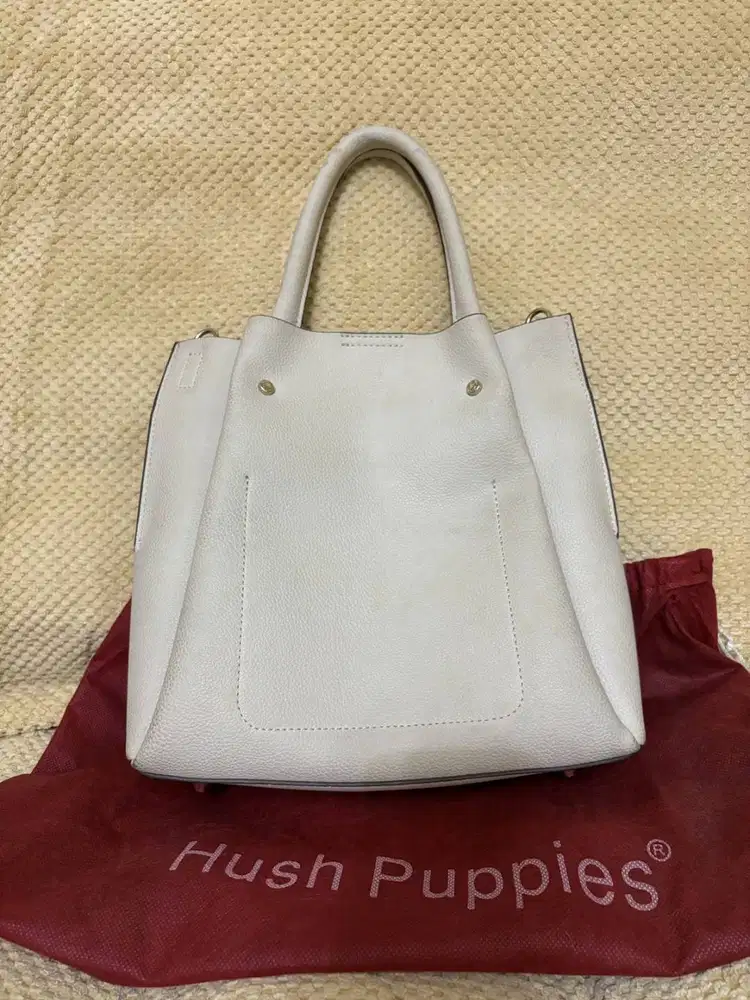 Tas Hush Puppies