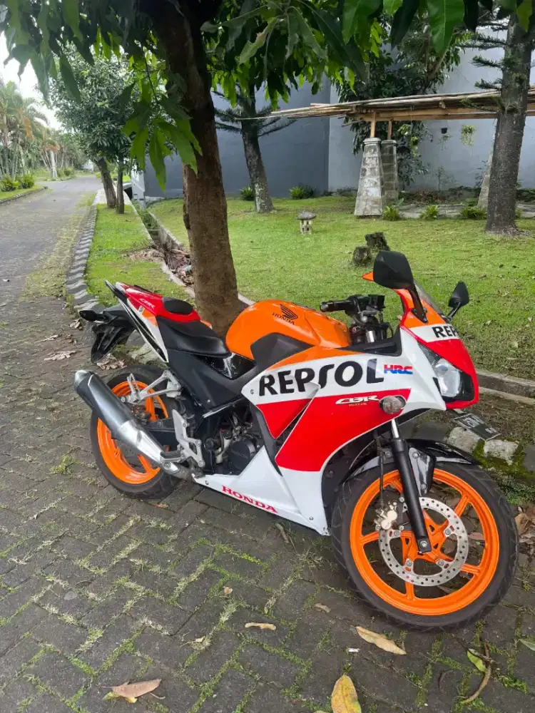KM rendah, tahun produksi 2016 CBR 150 K45A