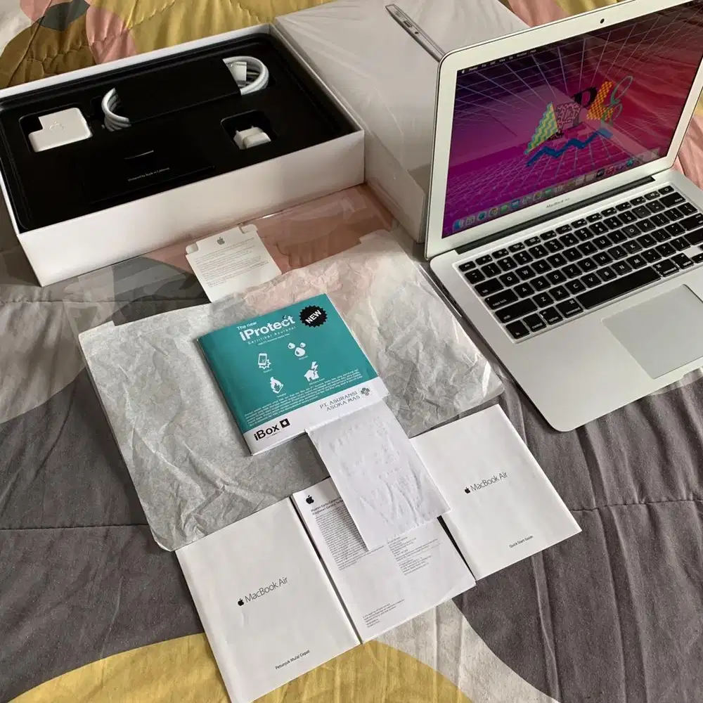 Macbook Air 13 ibox 2017 i7 Fullset