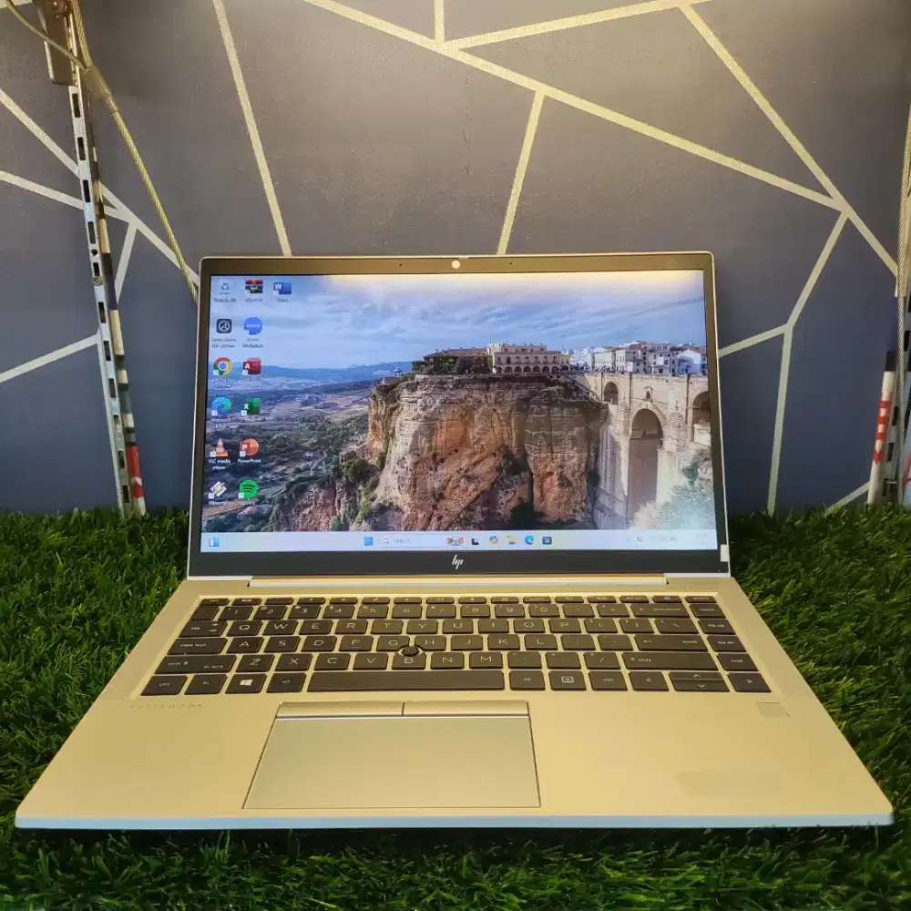 HP ELITEBOOK RYZEN 5 RAM 16GB SSD 256GB SIAP PAKAI