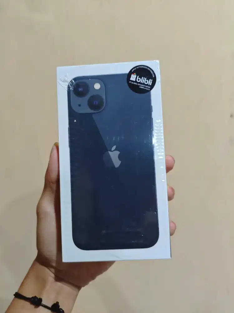 iPhone 13 , 128gb new
New segel, garansi resmi 
1 unit
