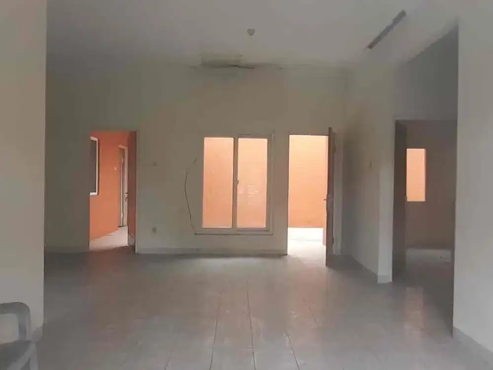 Dijual Rumah Cibubur Country siap huni Luas