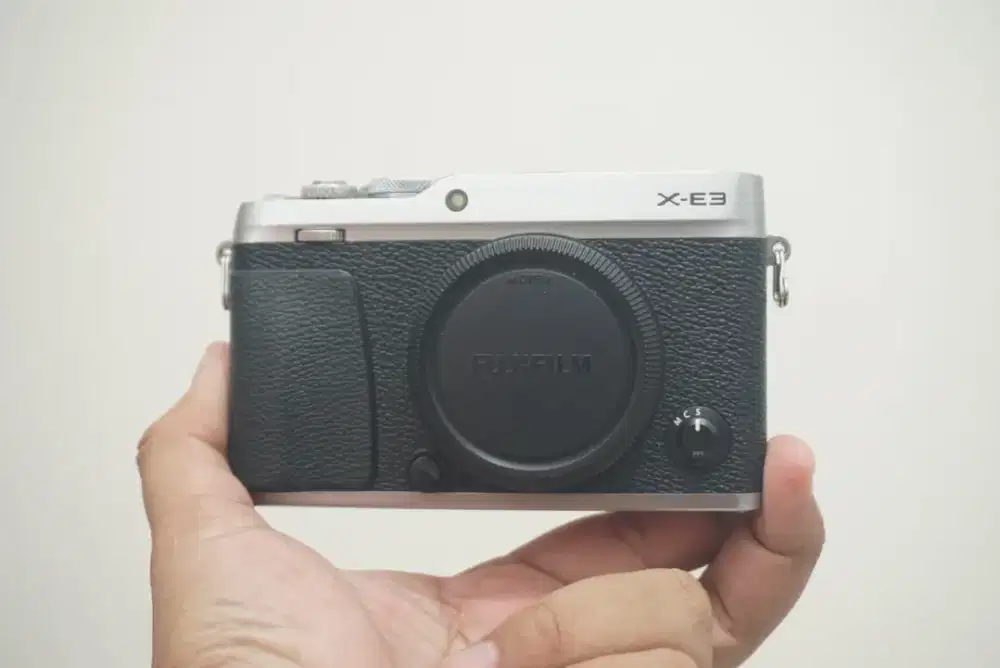 FUJIFILM XE3 FUJI X-E3 XE 3 BODY ONLY BO KAMERA MIRRORLESS