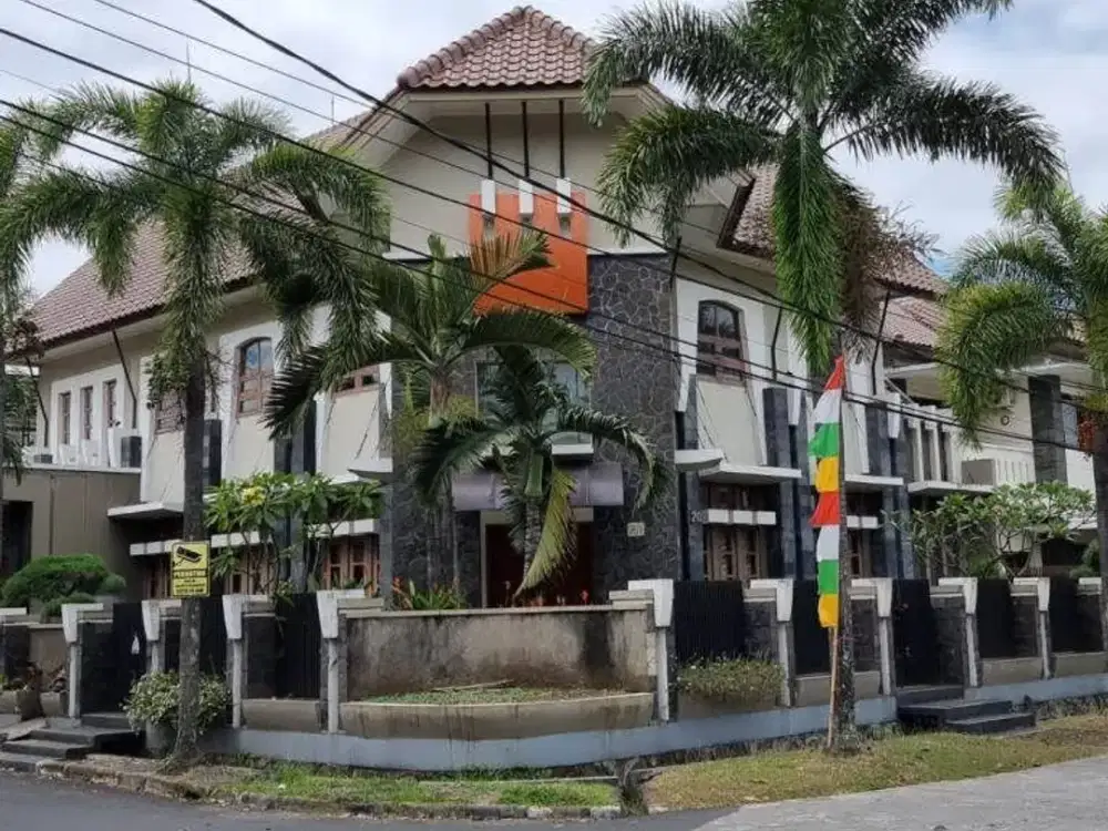 Dijual Rumah Di Komplek Arcamanik Endah Bandung, dekat Tol Pasteur