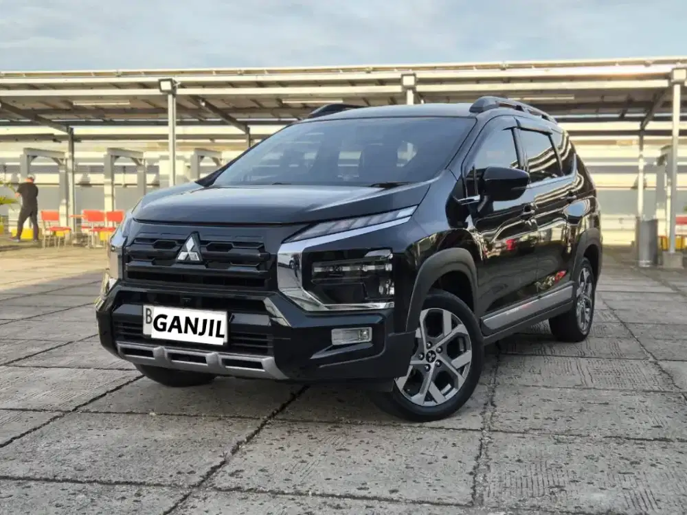 (DP 25jt) Xpander Cross Premium Package AT 2022 Tgn1 Low KM Grezz