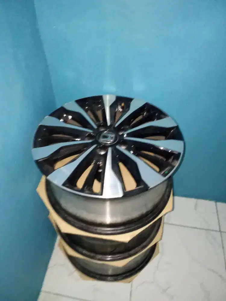 Velg original Honda BRV ring 17