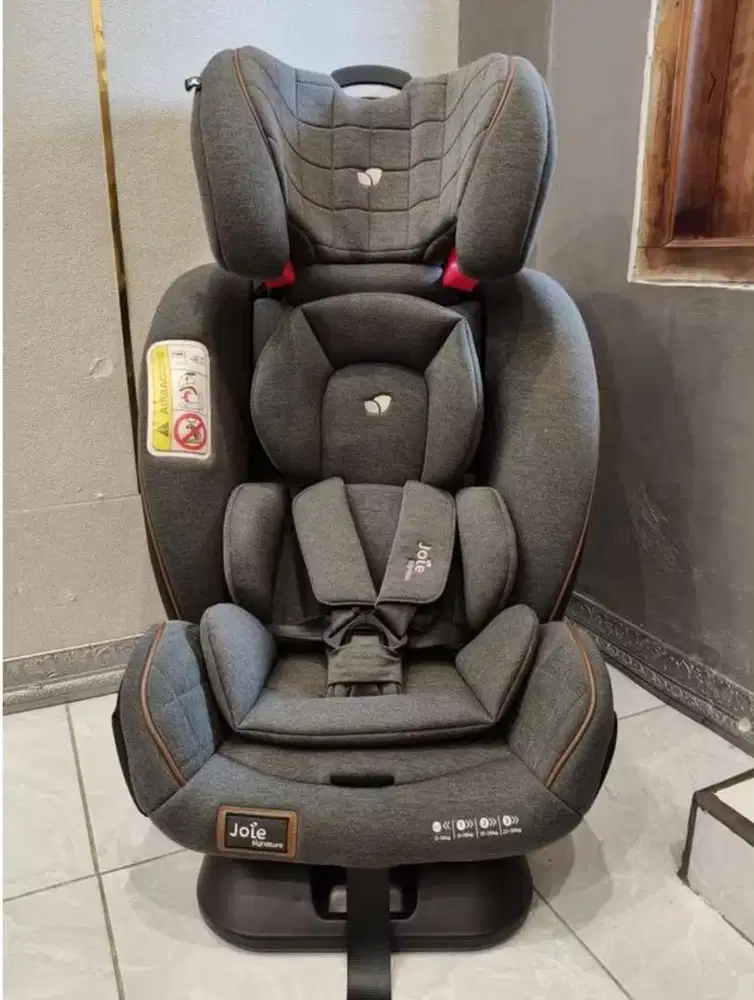 Joie car seat signature noir isofix
