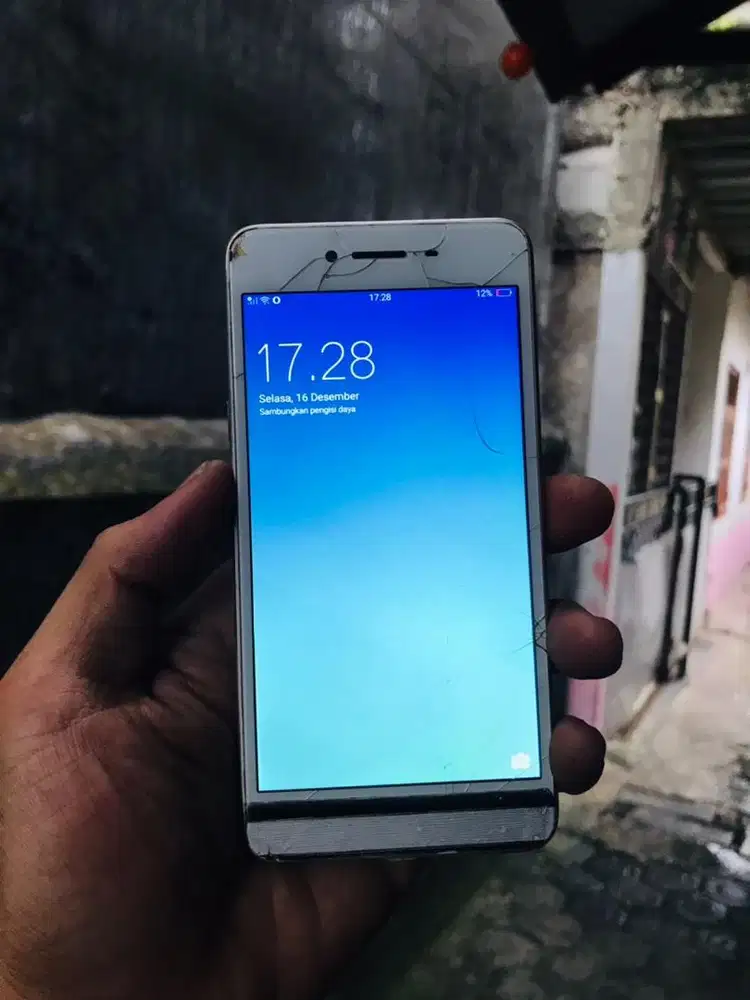 OPPO A37 2/16 minusan