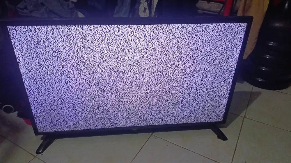 Dijual TV Sharp LC-32LE197I 32 inch ANALOG