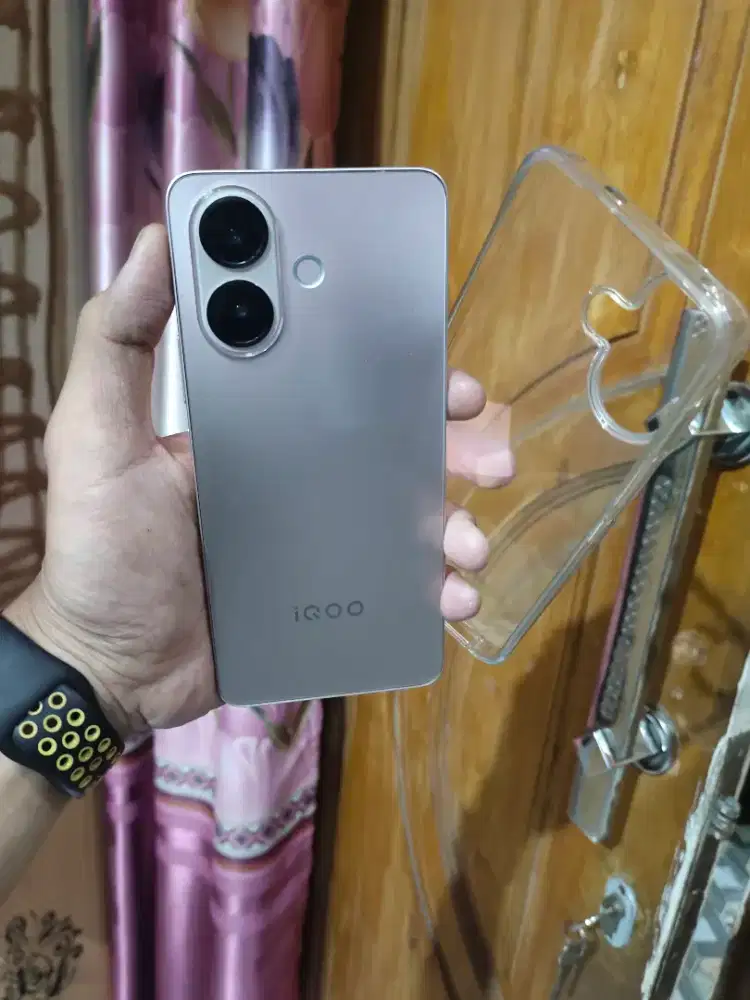 IQOO Z10R 5G 8+8/256GB MULUS NOMINUS