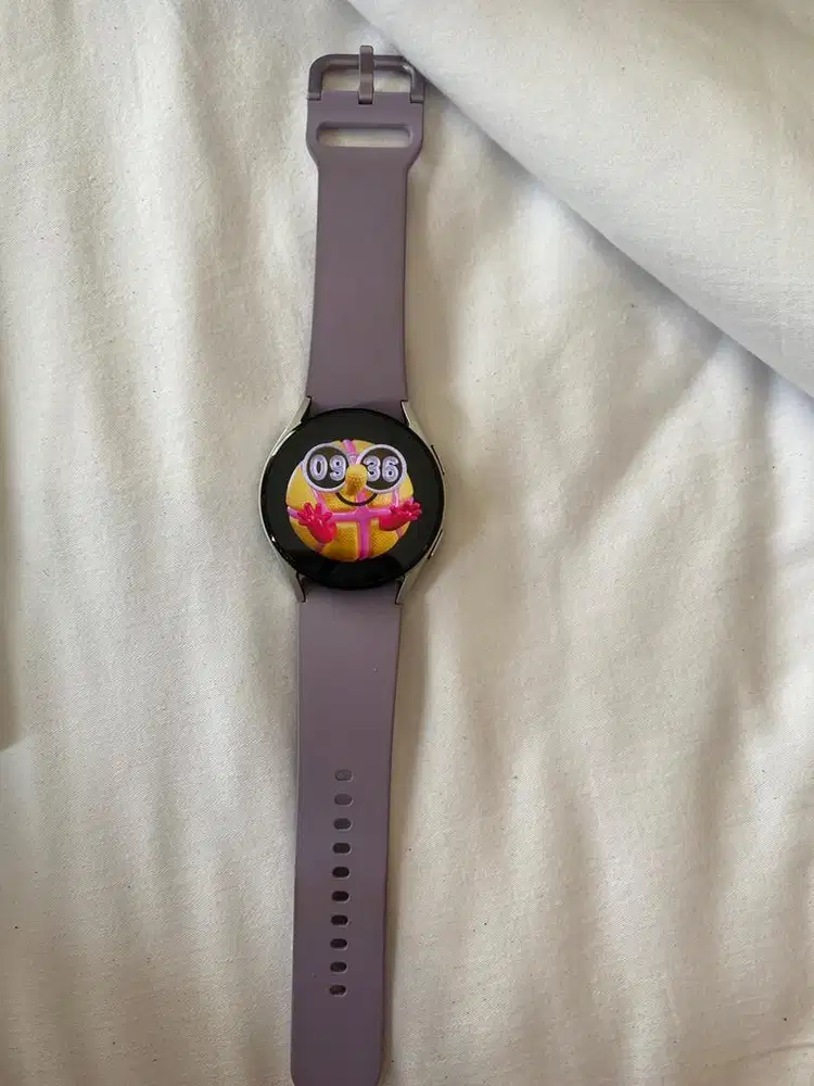 Samsung watch 5 kondisi prima free 1 strap samsung ORI