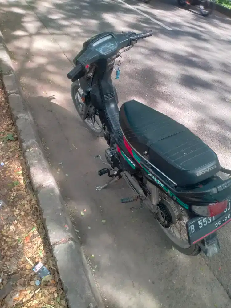 Di jual Astrea grand THN 1996