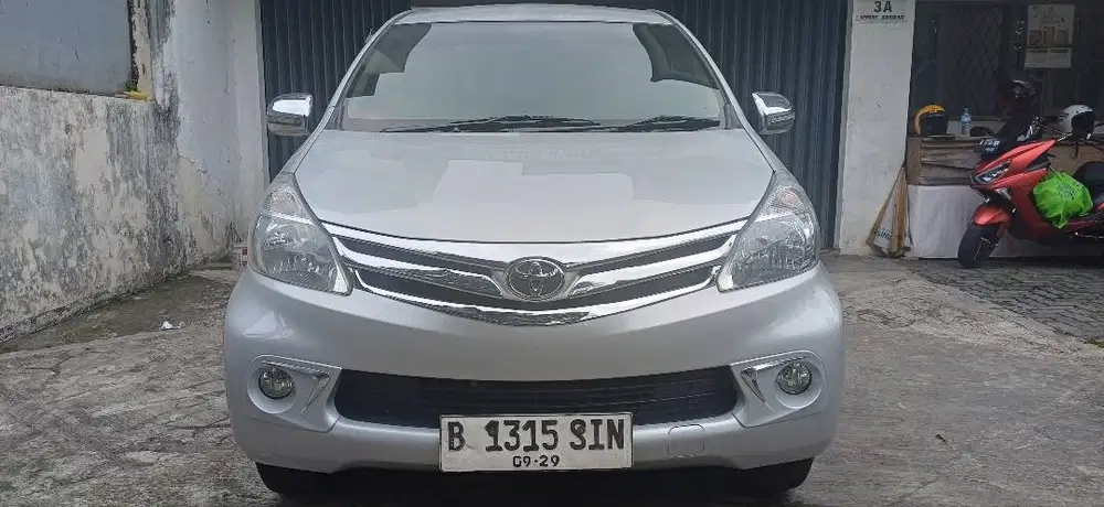 Jual/Lelang Mobil Ex Operasional Toyota Avanza 1.3 G AT 2014