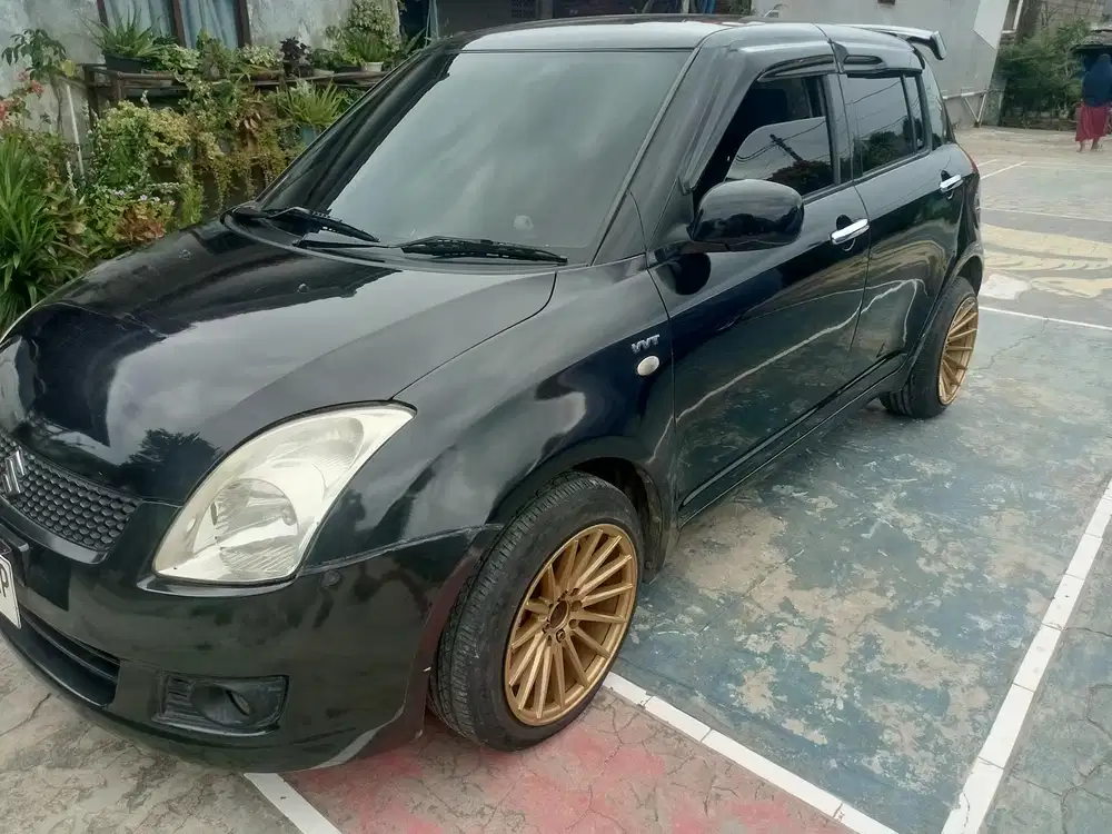 Suzuki Swift 2008 Bensin
