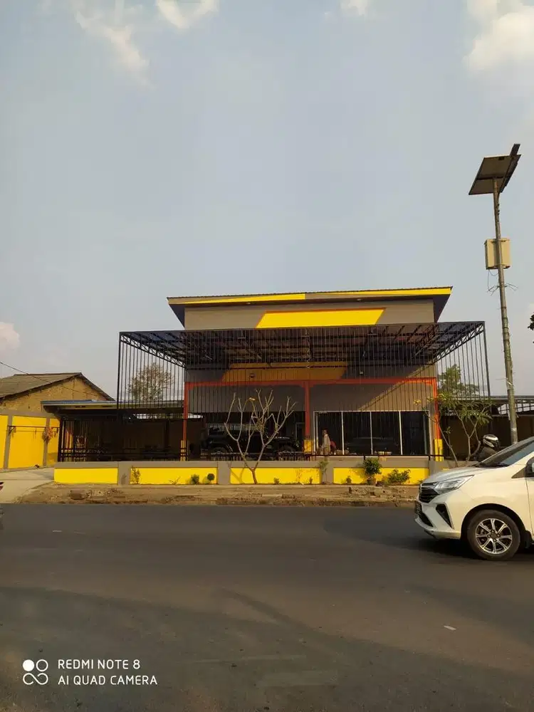 Dibutuhkan karyawan cucian mobil