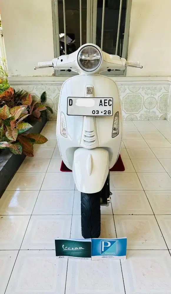 DI JUAL CEPAT Vespa primavera 150 iget abs facelift