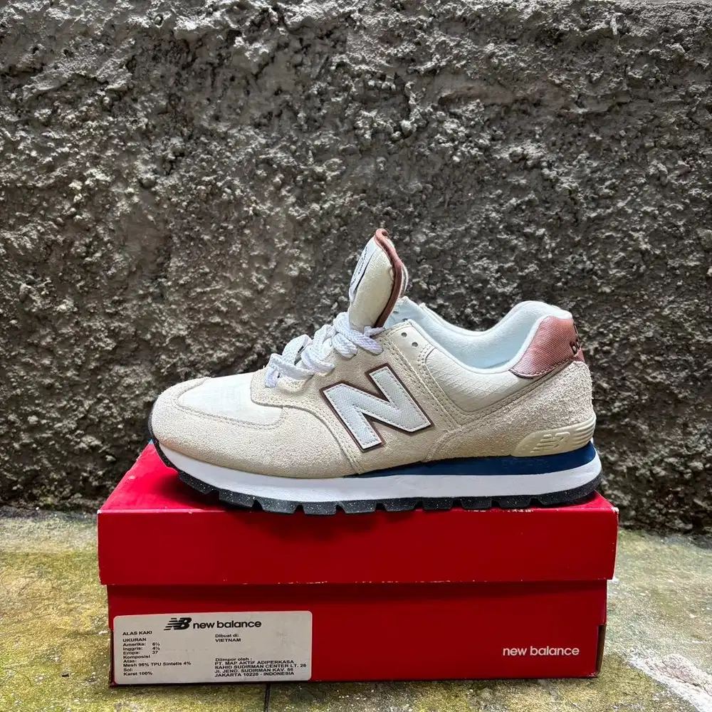 New Balance 574 Rugged Edition