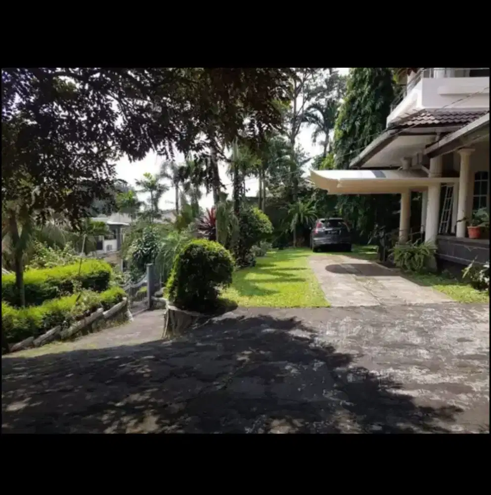 R7mah besar luas adem asri di kota jakarta selatan dilepas segera