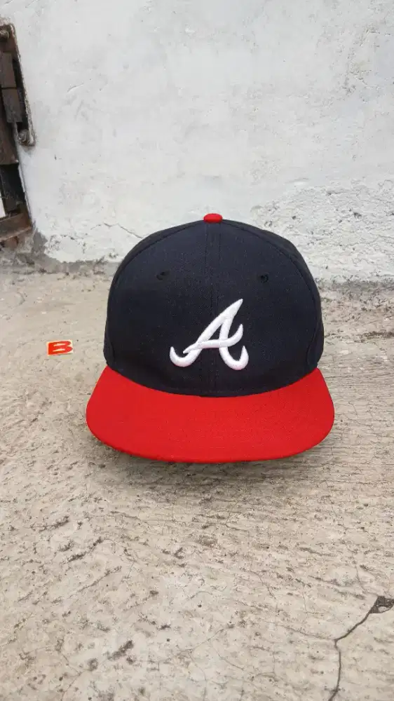 Topi New Era Atlanta Braves AuthCollection On-Field 59FIFTY Fitted Hat