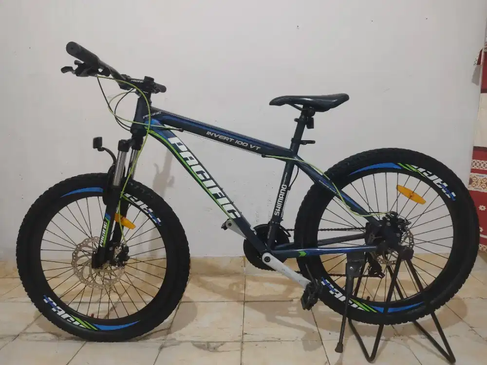 Sepeda Gunung Pacific Invert 100 VT 26