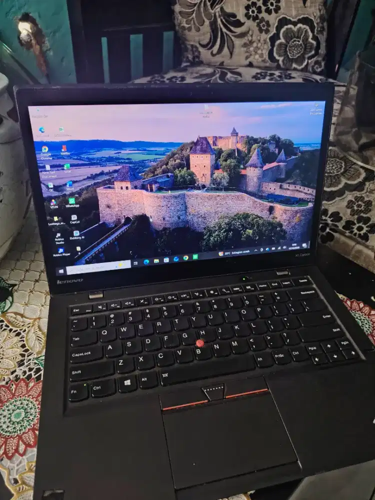 Thinkpad x1 carbon gen 3 core i7 5600U