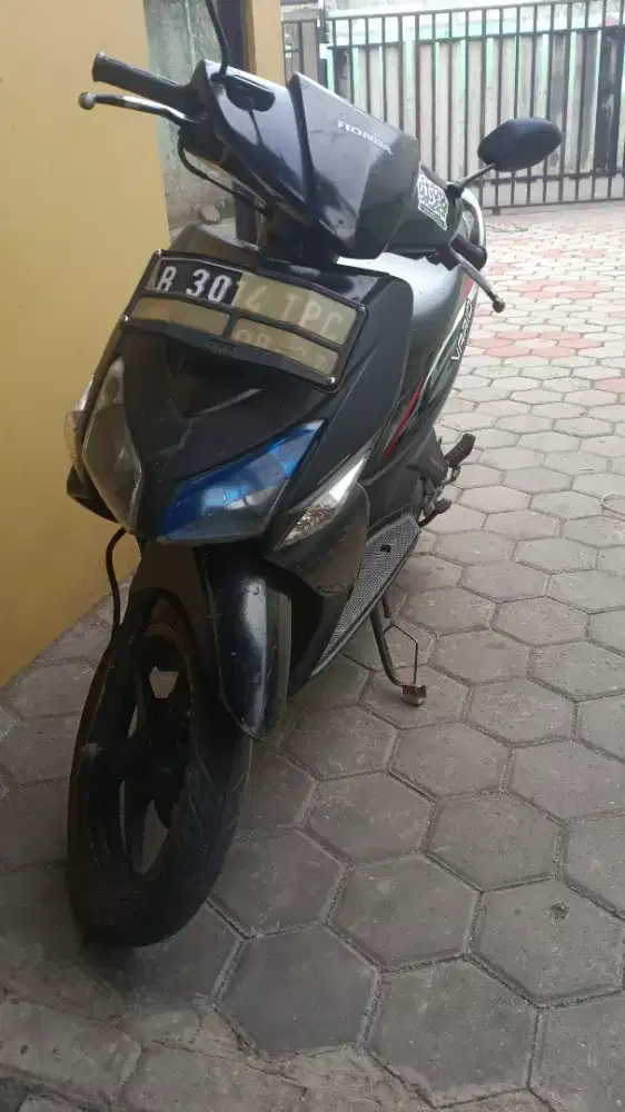 Di jual Vario 2012