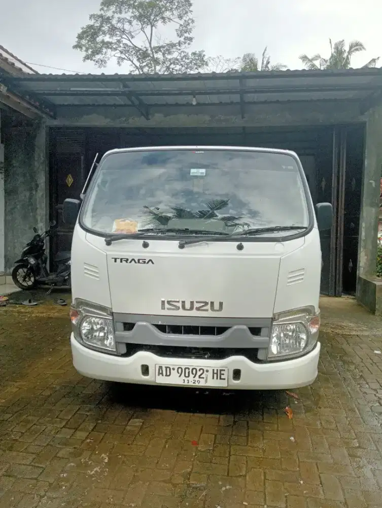 Isuzu traga 2022