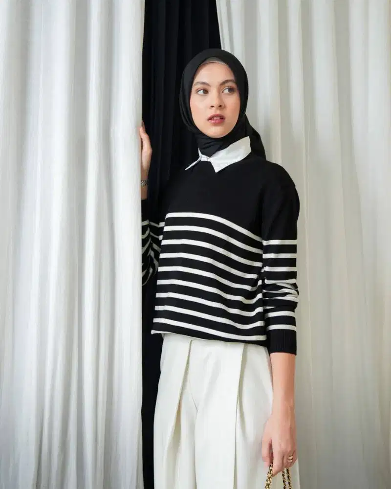 Cotton Stripe Knitwear by HL
