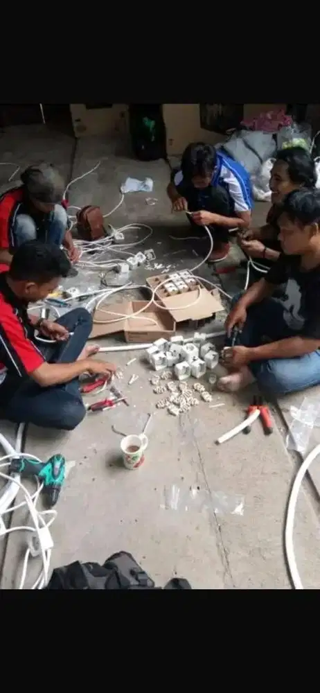 Tukang listrik panggilan 24 jam