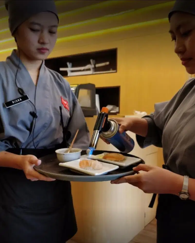 Butuh Banyak Karyawan Resto