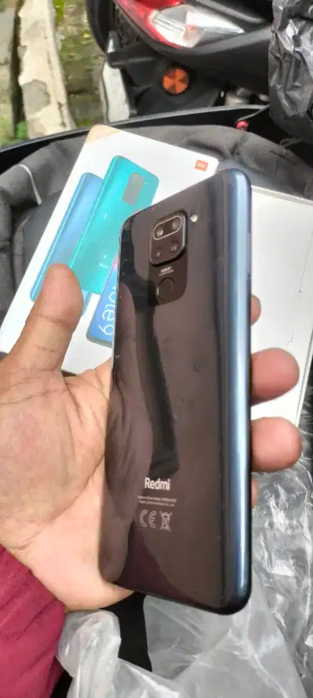 Xiaomi not 9 Ram 6 GB internal 128 GB