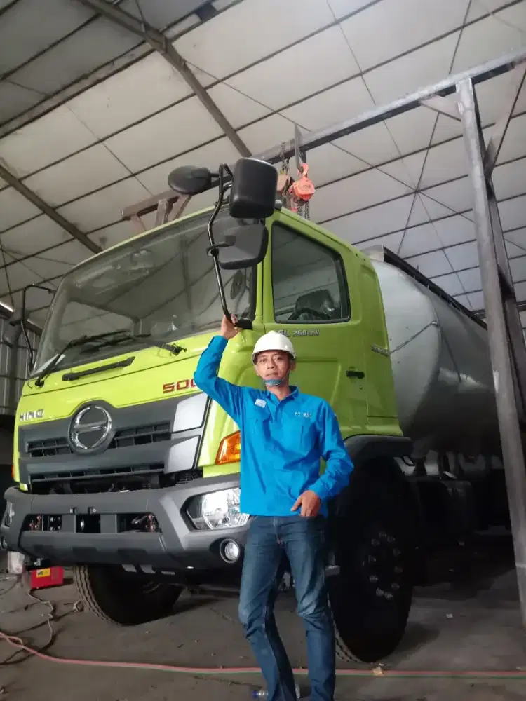 Cari kerjaan supir SIM B2 Umum