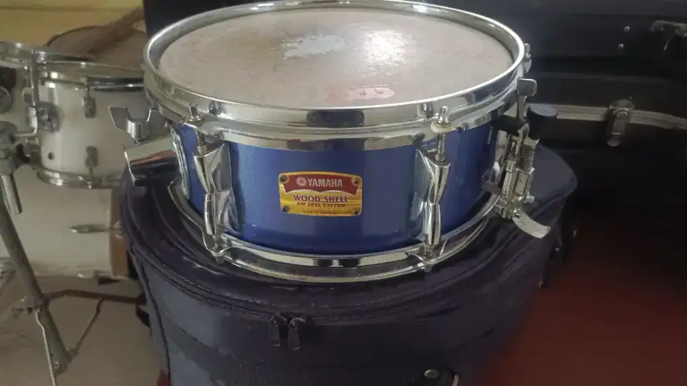 Snare drum  Yamaha 10 kondisi lecet pemakaian