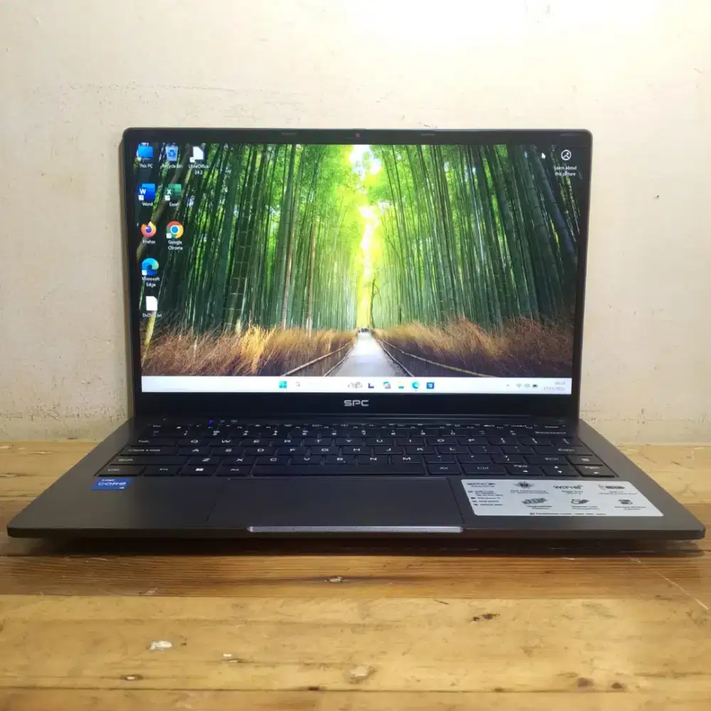 Laptop generasi terbaru core i5 gen 12 Ram 8 GB SSD 512 GB Full HD