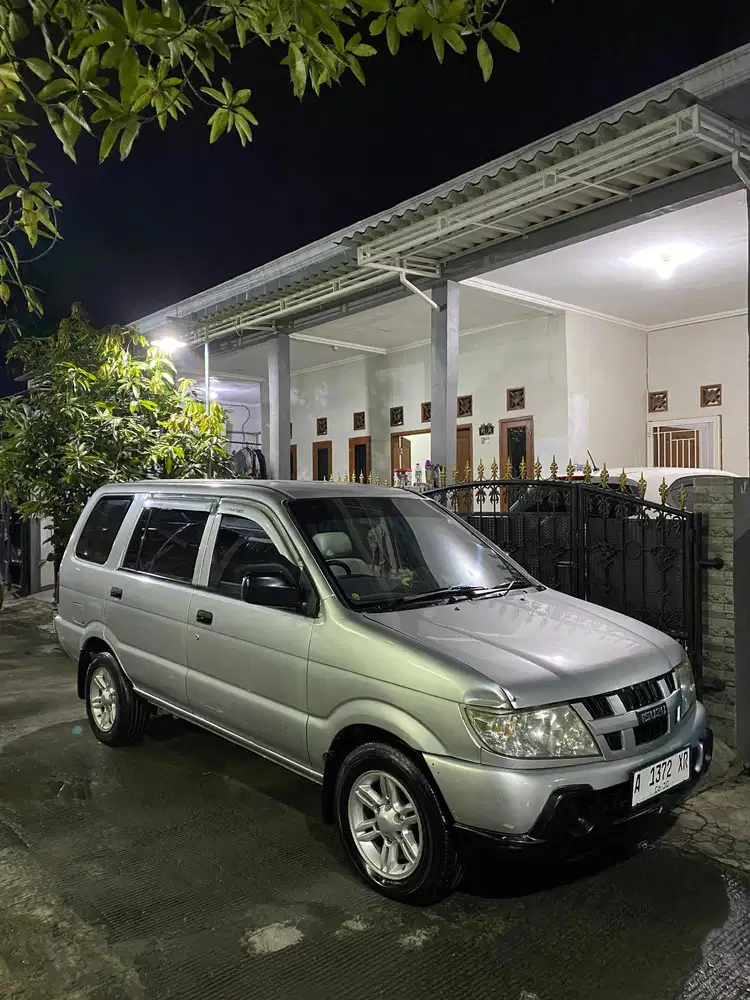 Isuzu Panther 2010 Diesel