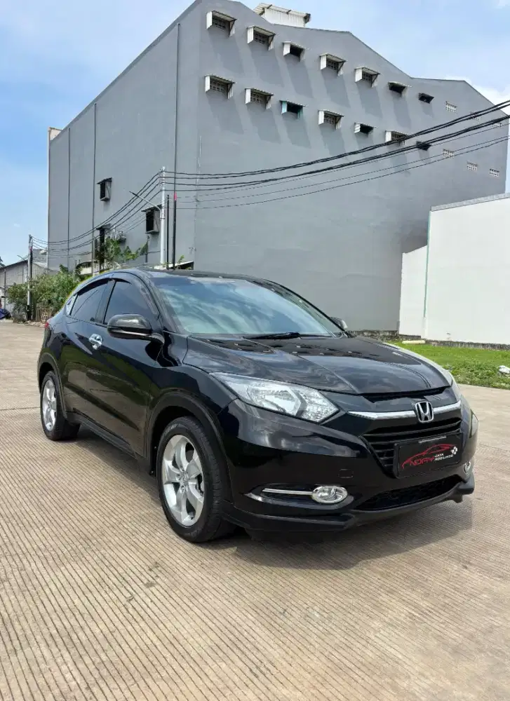Honda HR-V E matic bekas murah 2016 hitam