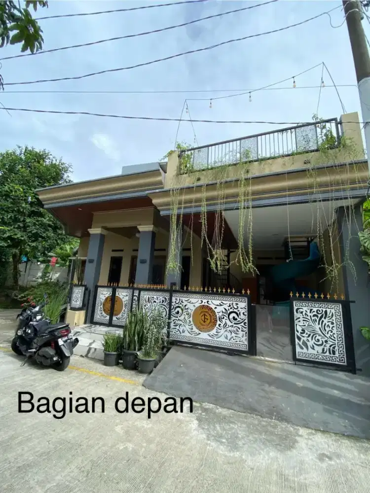 Di Jual Rumah Baru Renovasi 2 Lantai Pojokan