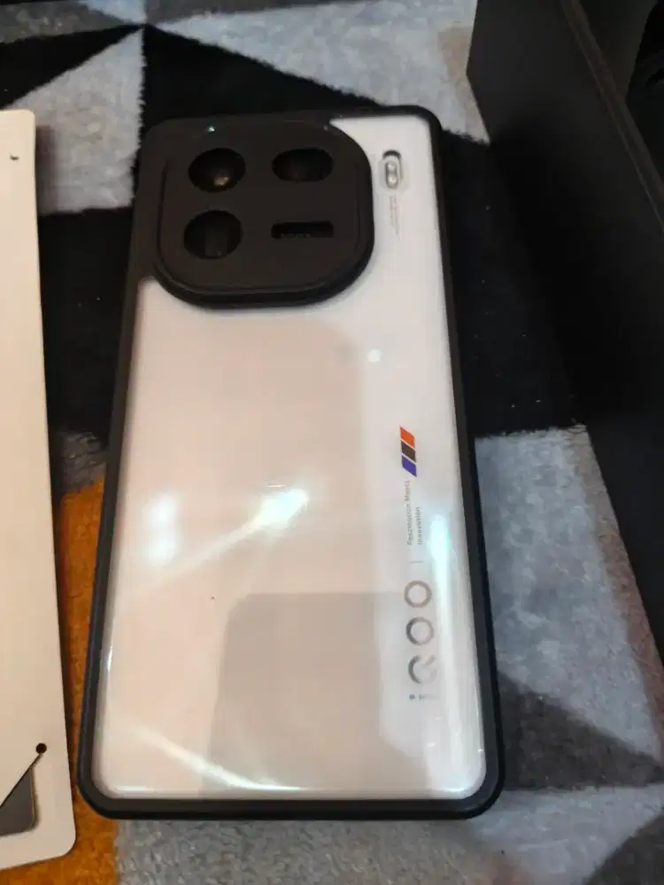 IQOO 12 16/512GB White Mulus Kondisi 95% Fullset
